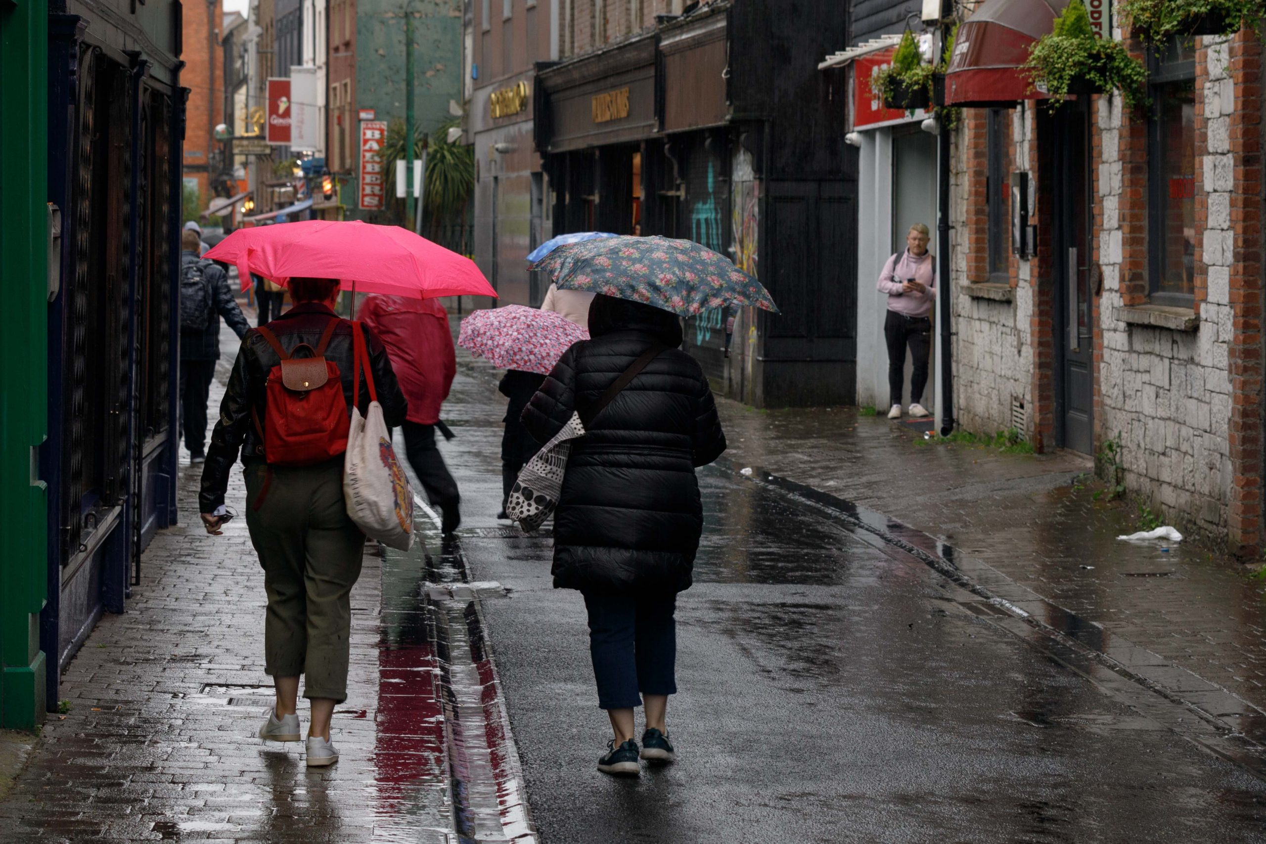 Unsettled Weather Pattern Set to Dominate Week Ahead