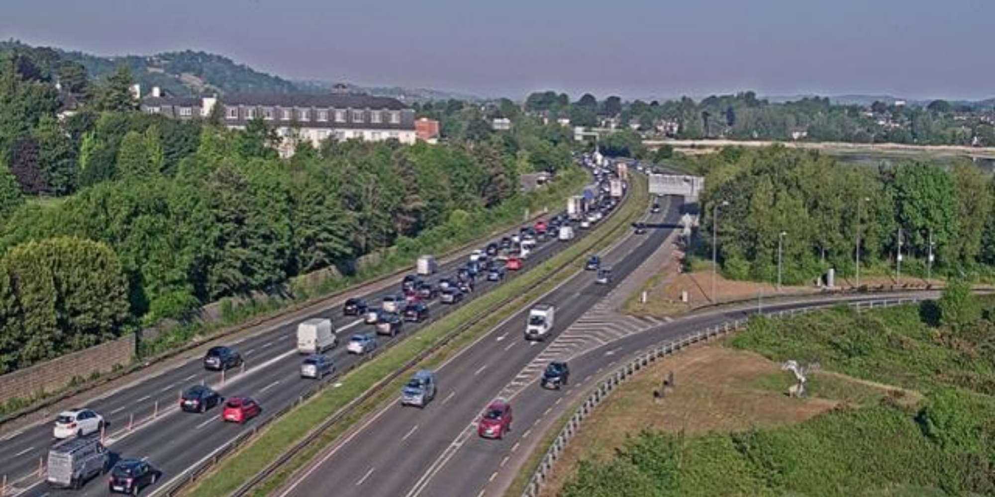 Collision Causing Long Delays on N40 Westbound