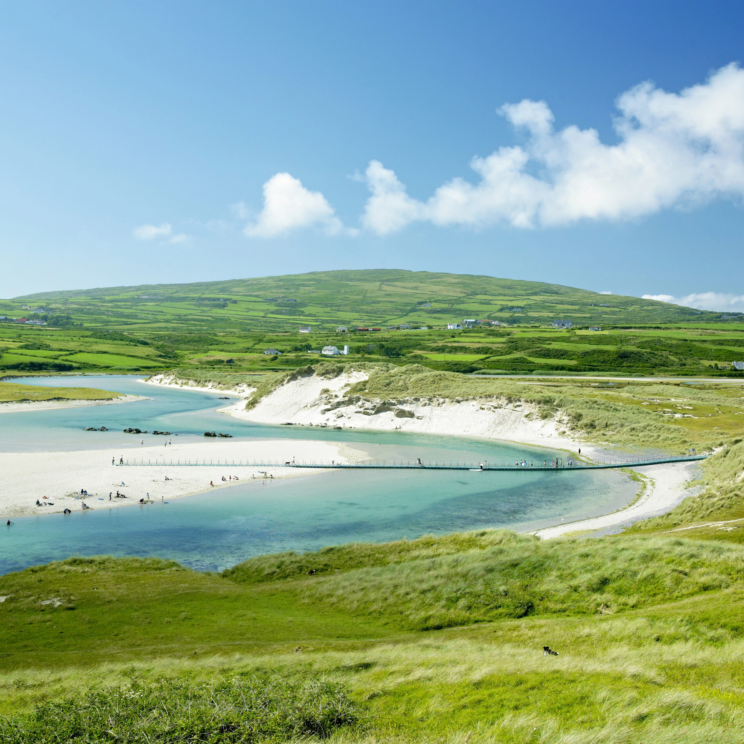 Glorious Weekend Sunshine to Bathe Ireland in Summer-like Warmth
