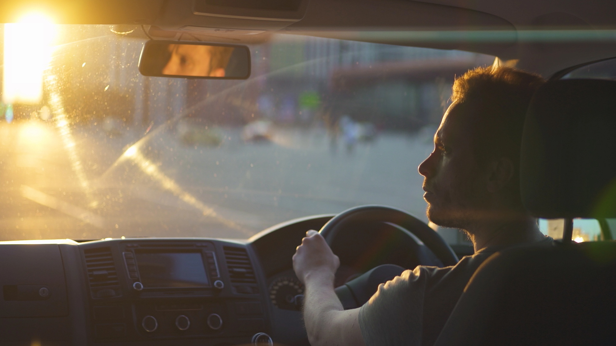RSA Issues Warning About Sun Glare Dangers as Clear Weather Continues