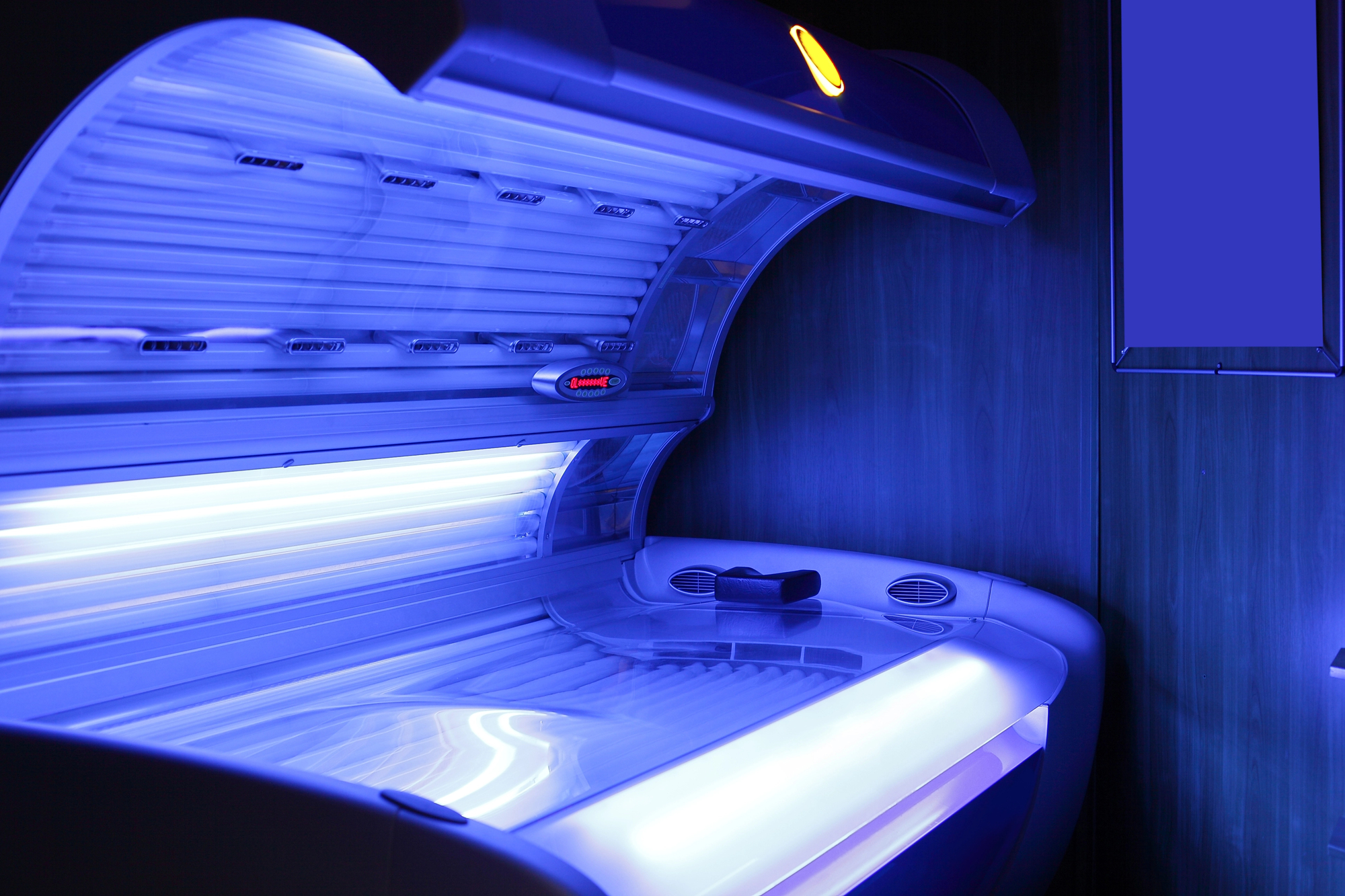 Government Launches Public Consultation on Commercial Sunbed Ban