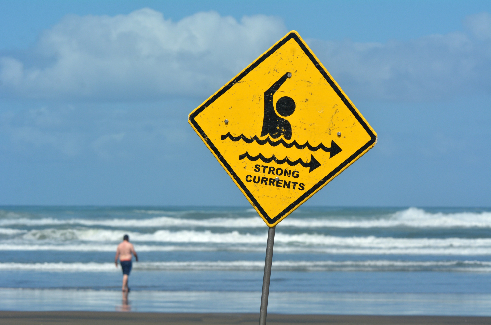 Urgent Safety Warning: Deadly Rip Currents Expected This Bank Holiday Weekend