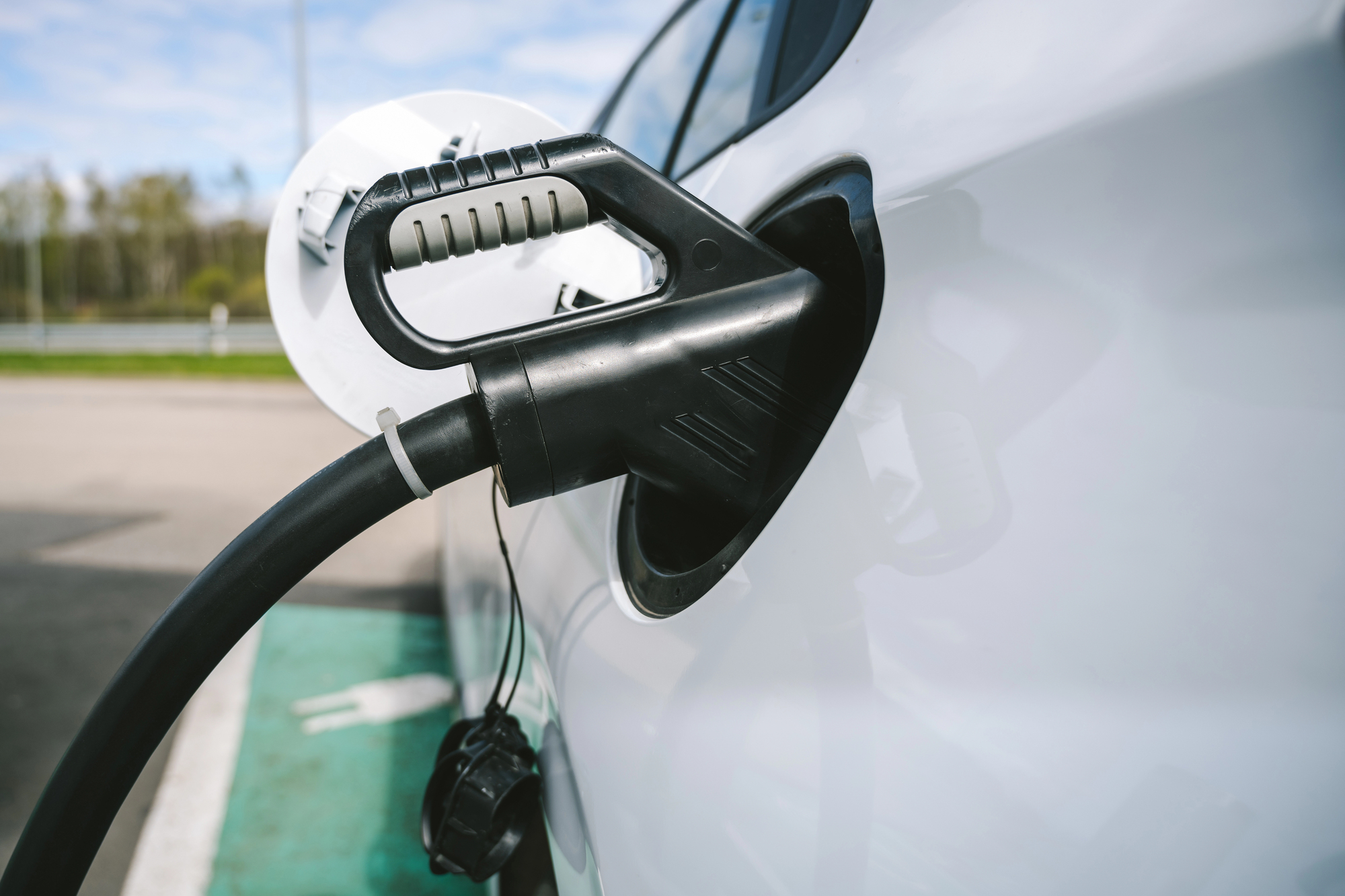 Electric Car Sales Surge 57% as Irish Vehicle Market Shows Strong July Growth