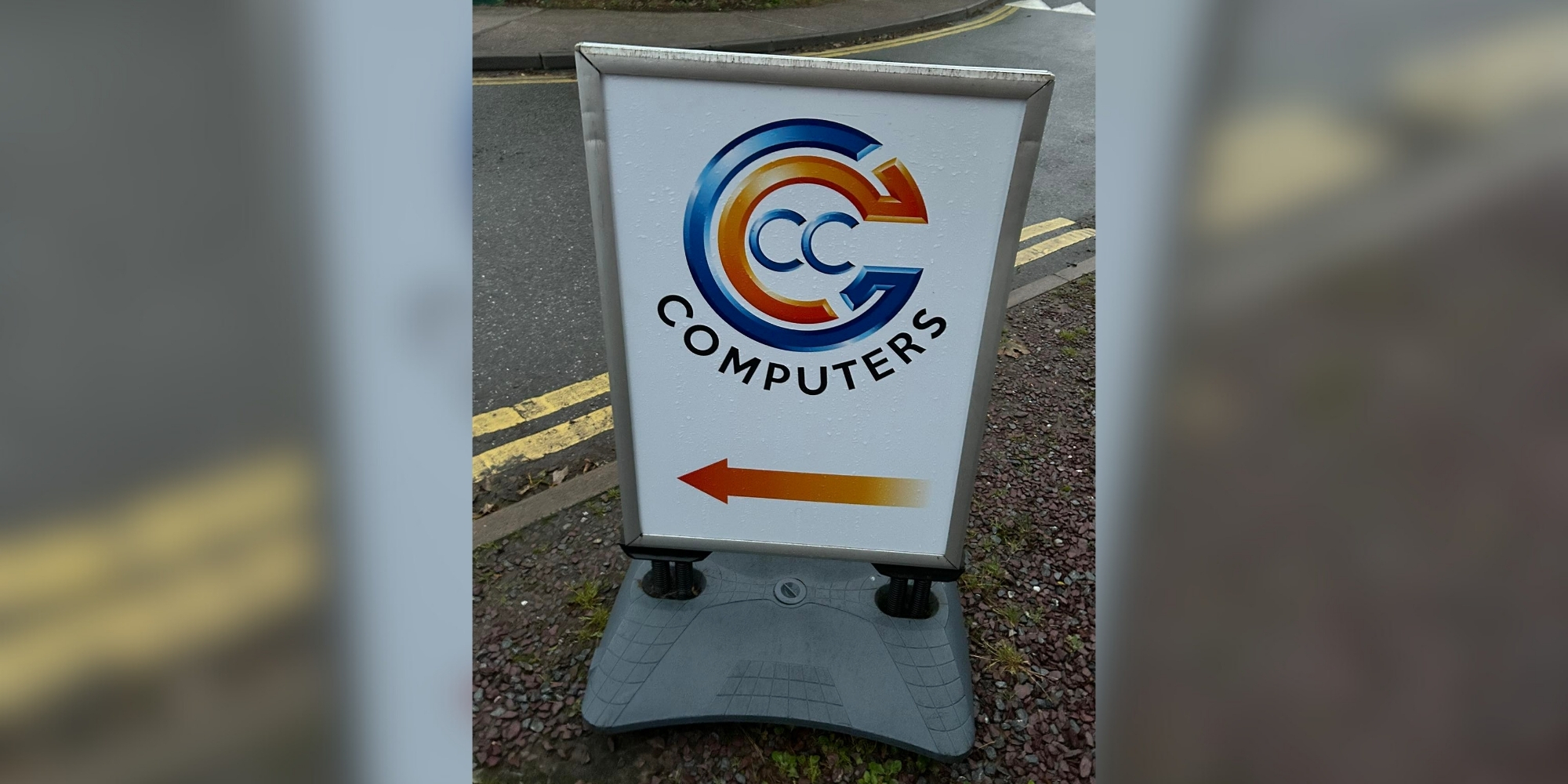Carrigaline Computer Shop Appeals for Help After Sign Goes Missing